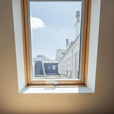 Veeve - Harmonious Hues Apartment